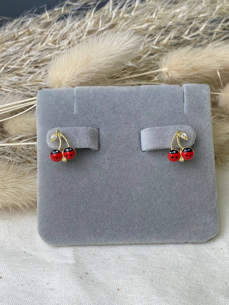 Серьги детские из желтого золота  585 пробы